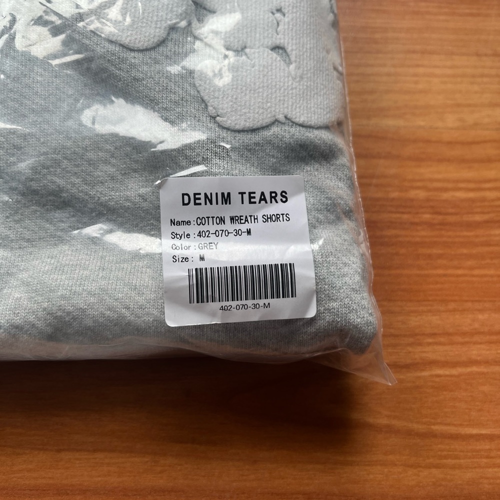 Grey Denim Tear Shorts Size Medium Brand New Authenticated - Picture 3 of 5